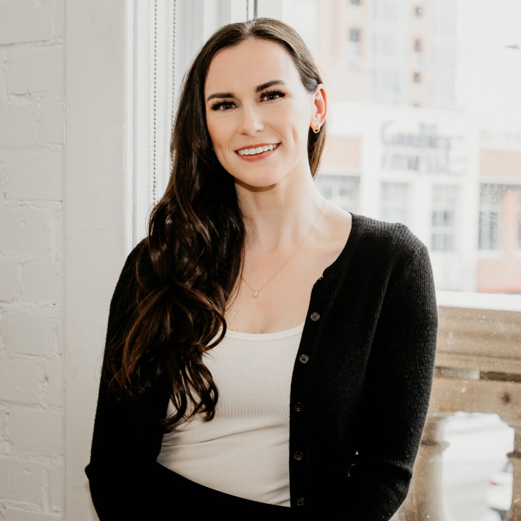 Heather Dabros, Mortgage Associate